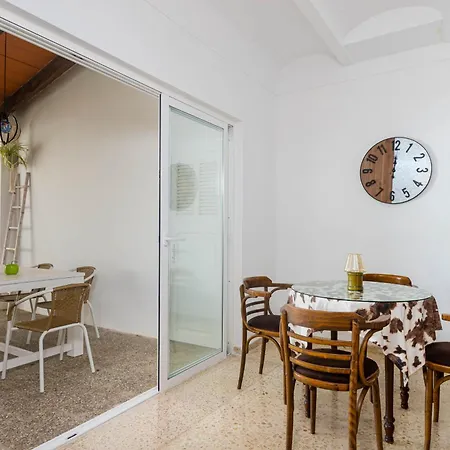 Yourhouse Ca Mado Josefa House Дом отдыха *